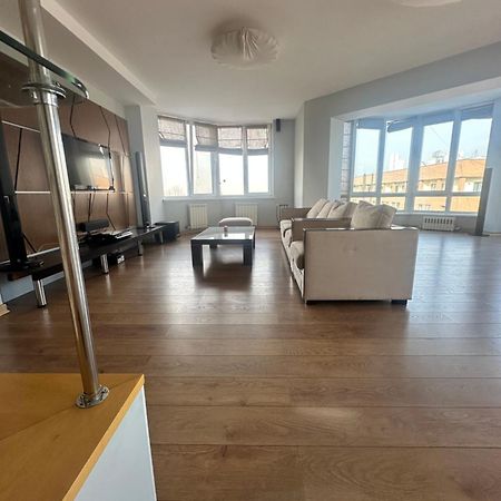Whitefort Apartment Almatı Dış mekan fotoğraf